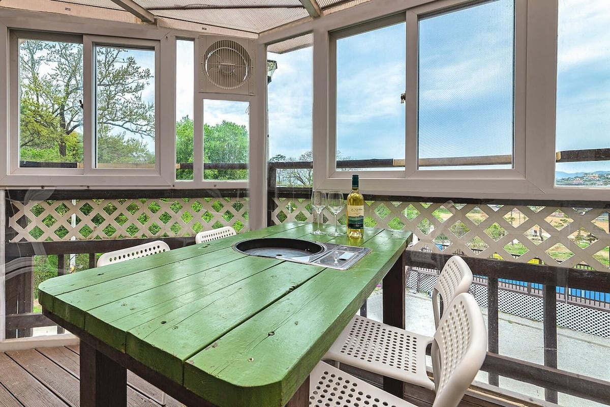 Basic Room, 2 Bedrooms (Dal) | 1 bedroom, free WiFi