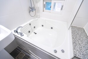 Towels - Seogwipo Dobitnarae Resort (Seogwipo)