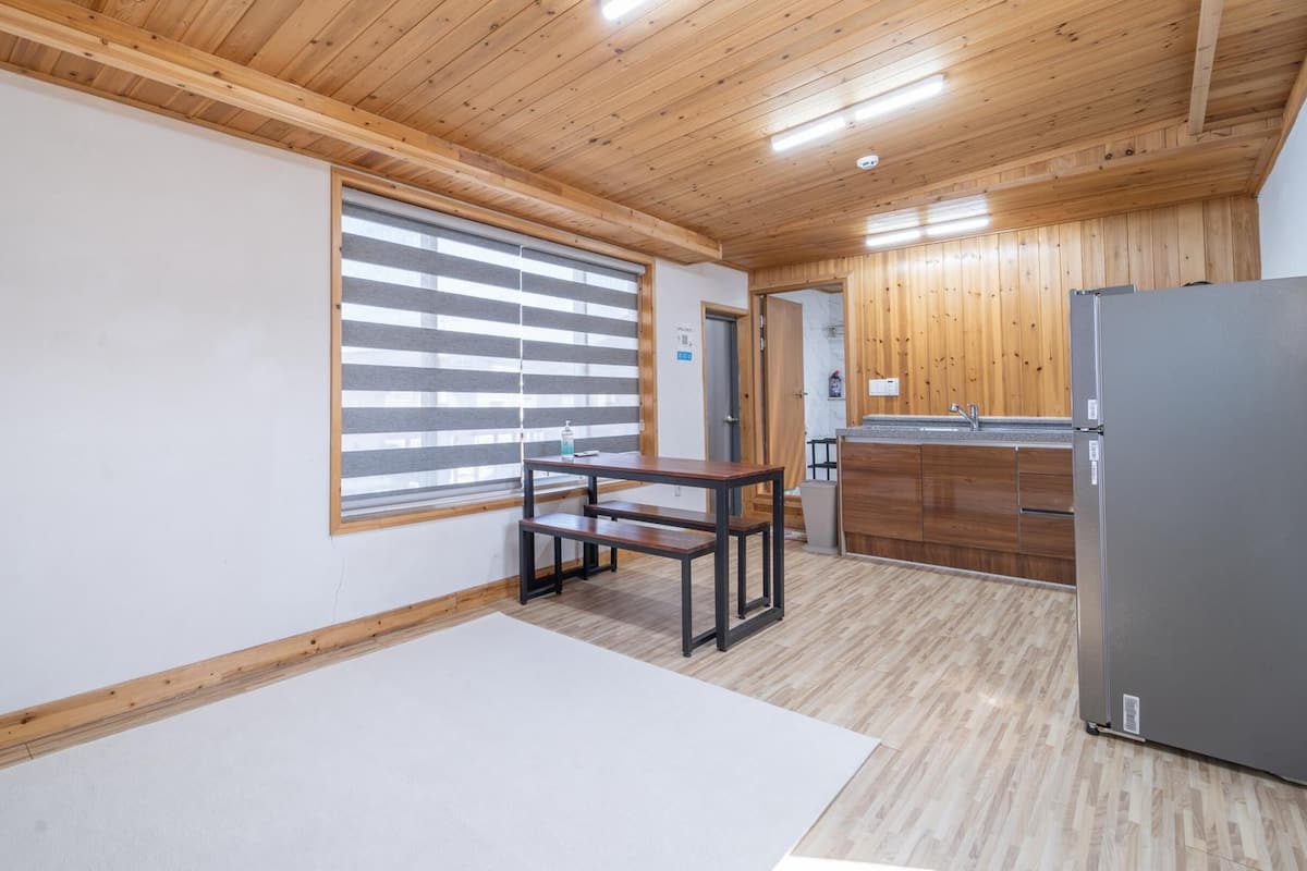 Chambre, 1 chambre (dokchae1) | 1 chambre, Wi-Fi gratuit