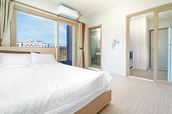 Basic Room, 1 Bedroom (201) | 1 bedroom, free WiFi