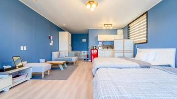 Habitació bàsica, 1 dormitori (203(Noreservationforonenight)) | 1 dormitori i wifi gratuïta