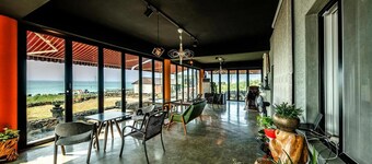 Jeju Woljeongri Pungcha Pension