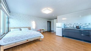 Basic Room, 1 Bedroom (Baekhap) | 1 bedroom, free WiFi