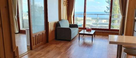 Basic Room, 1 Bedroom (201(oceanview)) | 1 bedroom, free WiFi