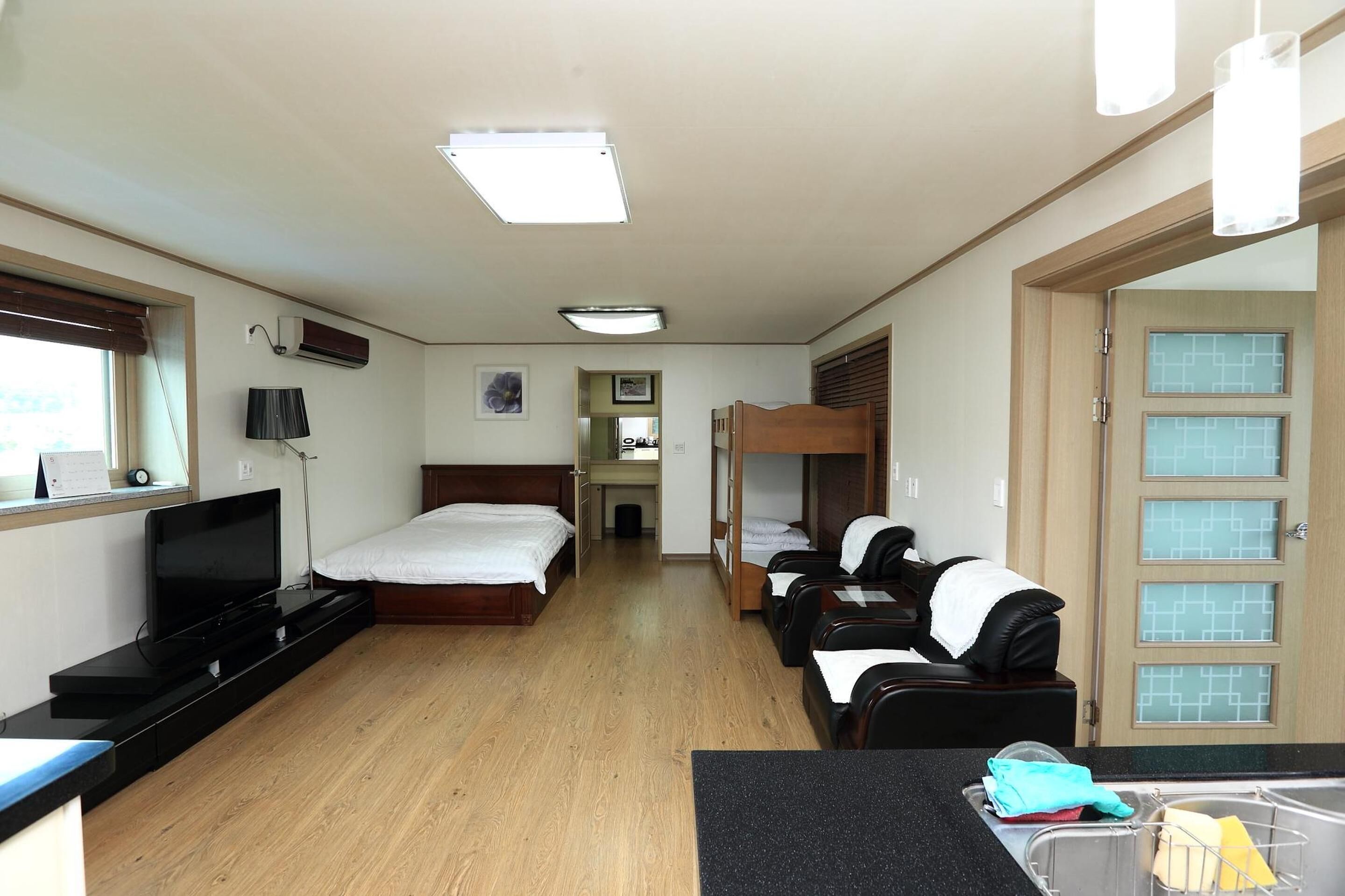 Basic-Zimmer, 1 Schlafzimmer (Paemilri SeutyudioA) | 1 Schlafzimmer, kostenloses WLAN