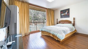 Basic Room, 1 Bedroom (valley3) | 1 bedroom, free WiFi - Gangneung Pinepalace Pasion (Gangneung)