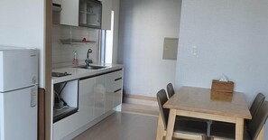 Basic-Zimmer, 1 Schlafzimmer (Suite Room1) | 1 Schlafzimmer, kostenloses WLAN