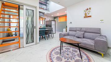 Basic Room, 1 Bedroom (haengbok ( hot waterPoolvilla )) | 1 bedroom, free WiFi