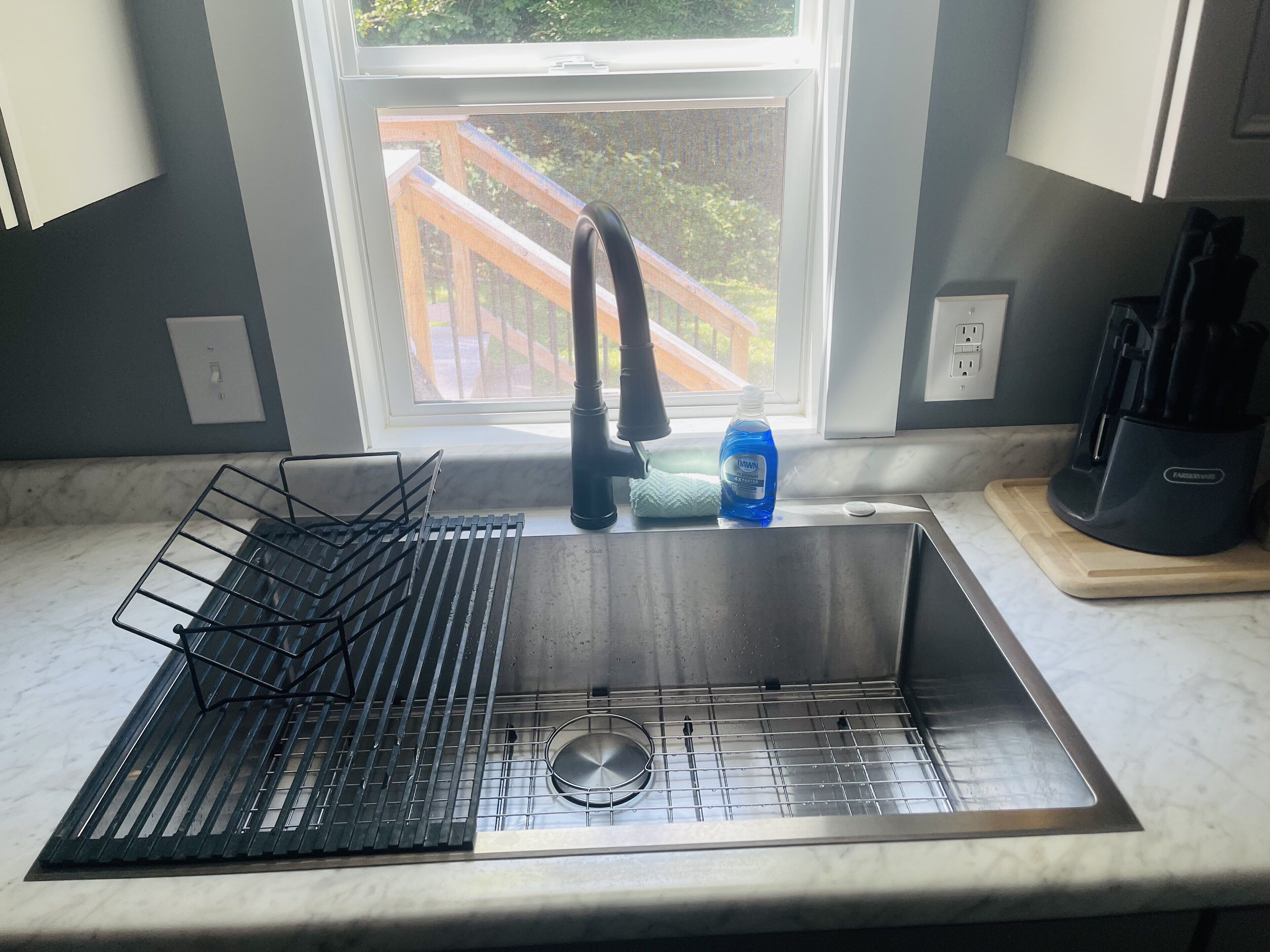 雪櫃、微波爐、焗爐、爐具