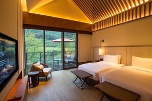 Twin kamer | Luxe beddengoed, donsdekens, pillowtop-bedden, een minibar