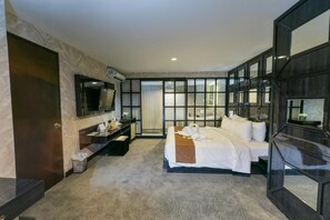 Room - Royal Regantris Cendana (Surabaya)