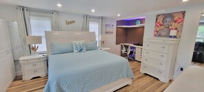 2 chambres, bureau, lit de bébé portatif, accès au Wi-Fi (inclus)
