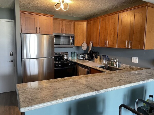 Fridge, microwave, oven, dishwasher