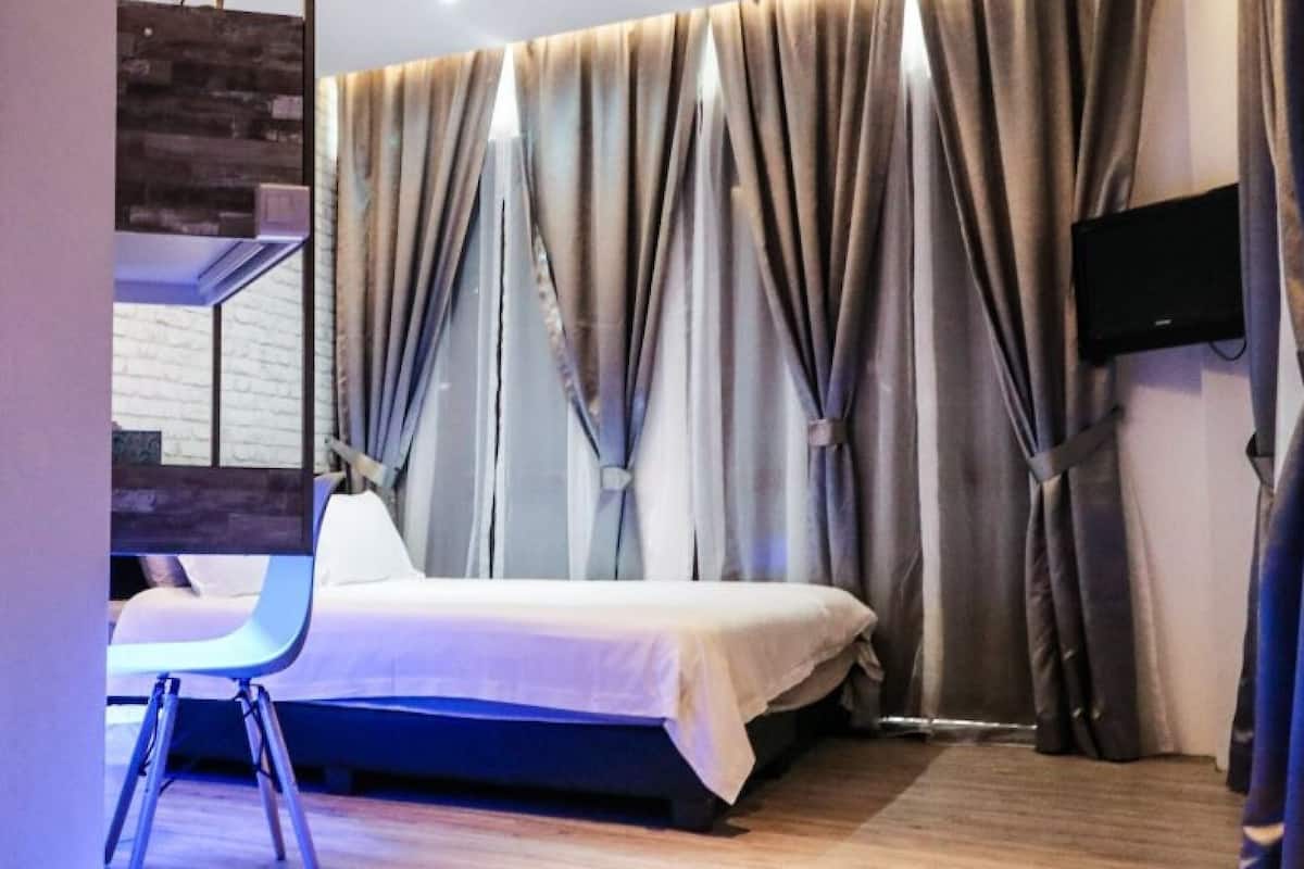 Premier Double Room | Free WiFi