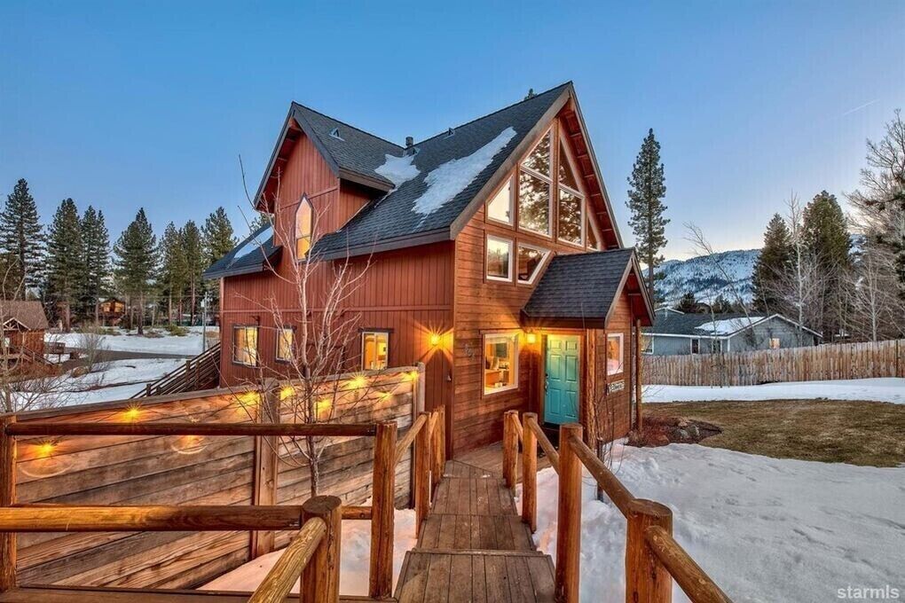 Rustic Mountain Retreat