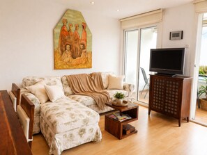 TV - Ground Floor apartamento (Sitges)