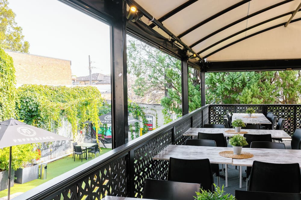 Palace Hotel Mortlake