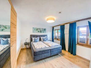 1 bedroom, internet, bed sheets