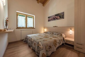 1 chambre, Wi-Fi gratuit, draps fournis