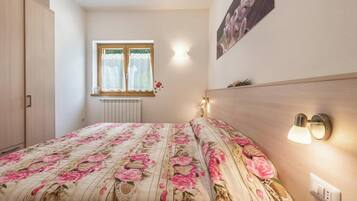 1 camera, Wi-Fi gratuito, lenzuola