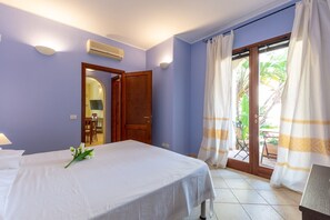 2 makuuhuonetta, silitysrauta/-lauta, ilmainen Wi-Fi, vuodevaatteet