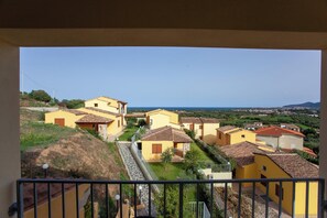 Interni