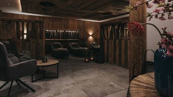 Sauna seca, sauna a vapor