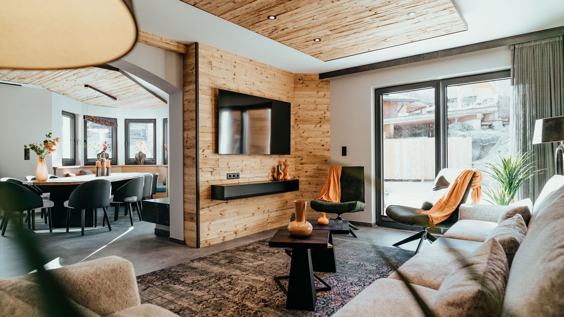 Chalet Ladis | 起居区 | 25-英寸纯平电视（配备有线频道）