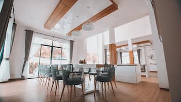 Vila família | Opções para refeição no quarto