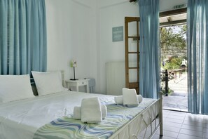 Apartment | 2 bedrooms, free WiFi, bed sheets