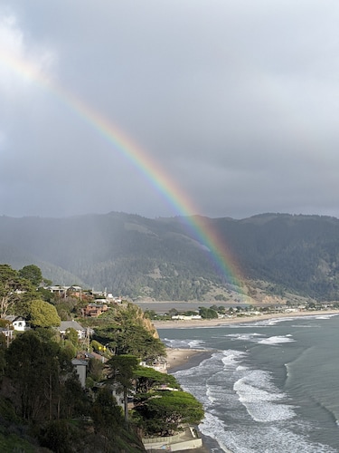 Newly Remodeled Home in Quaint Bolinas!