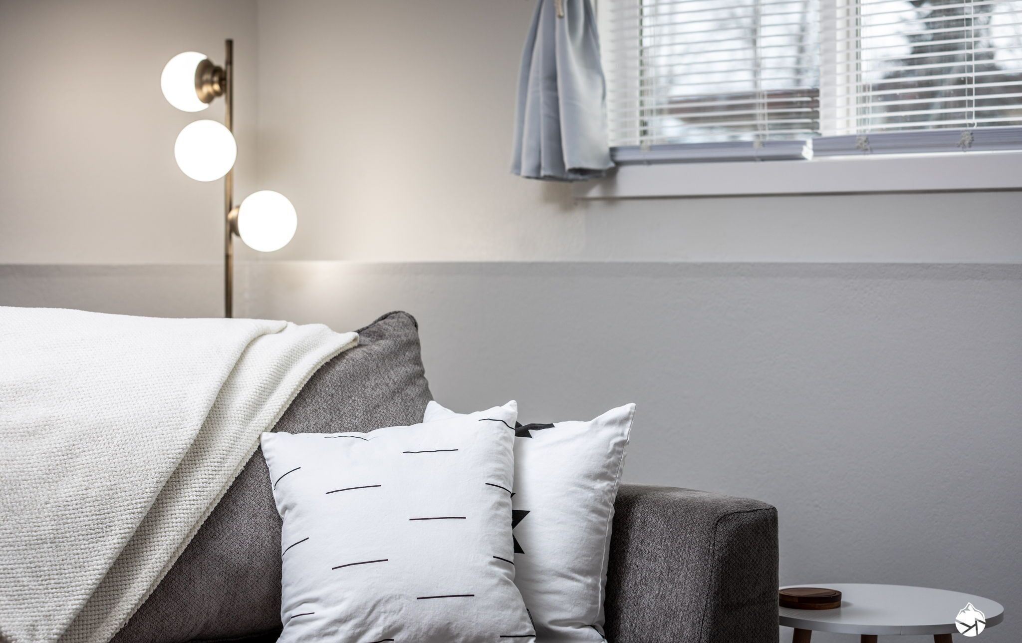 Smart TV, Netflix, Hulu, streaming services