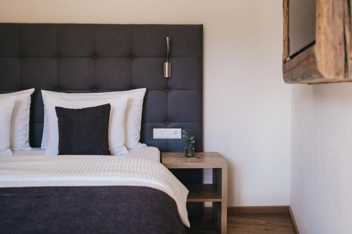Drei Zimmer Apartment Deluxe | 免費無線上網、床單