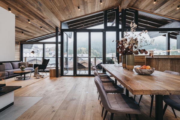 Penthouse, 5 phòng ngủ, phòng tắm hơi | 1 phòng ngủ, két bảo mật tại phòng, bàn, màn/rèm cản sáng