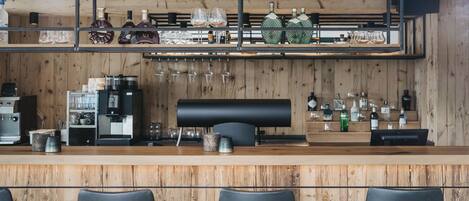Bar (en la propiedad)