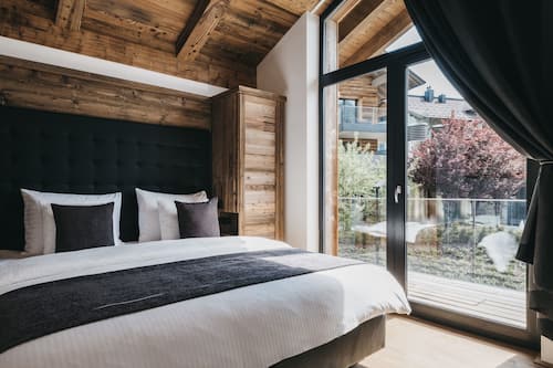 Coffres-forts dans les chambres, Wi-Fi gratuit, draps fournis