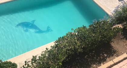 Independent adjoining apartment