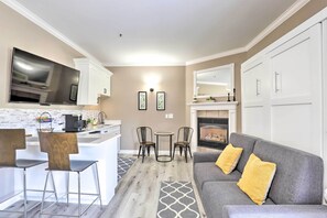 TV - Peaceful Midway Studio w/ Mountain + Golf Views! (Midway)