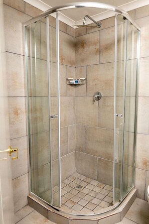 Bathroom - BON Hotel Riviera on Vaal (Vereeniging)