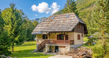 Chalet Primus Near Soca Gorge