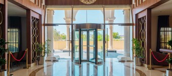 Sunday Emerald Hotel