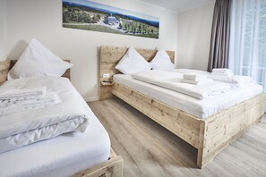 1 室のベッドルーム、旅行用ベビーベッド、WiFi (無料)、ベッドシーツ