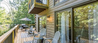 Tri-Level Log Cabin Massanutten Resort Hot Tub Seasonal Community Pool Firepit