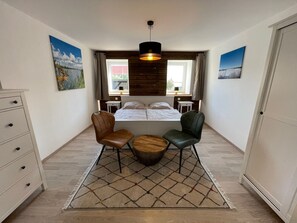 2 bedrooms, travel crib, free WiFi, bed sheets - Ferienwohnung an der Silbertalsperre (Dresden)