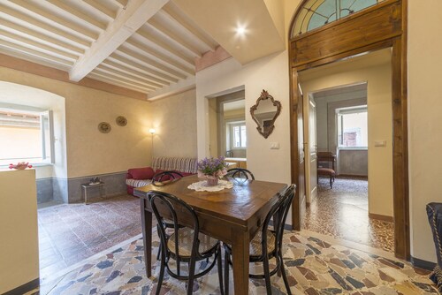 I Bei Ricordi - Historic Centre Apartment 6