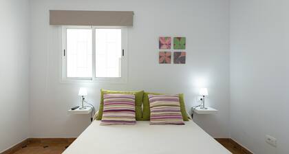 Ferienhaus mit Terrasse und Meerblick