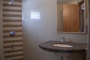 Regadera, regadera tipo lluvia, amenidades de baño gratuitas 