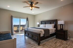 10 Schlafzimmer, Bügeleisen/Bügelbrett, Reisekinderbett