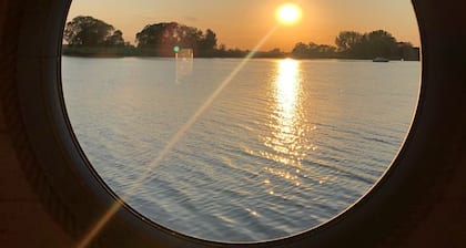 Late summer on the Havel houseboat "NautikHus"