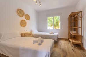 3 chambres, fer et planche Ă repasser, Wi-Fi gratuit